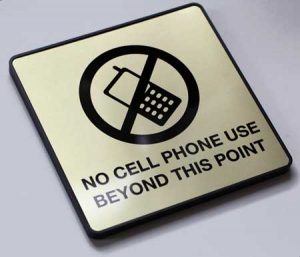 No cell phone use sign